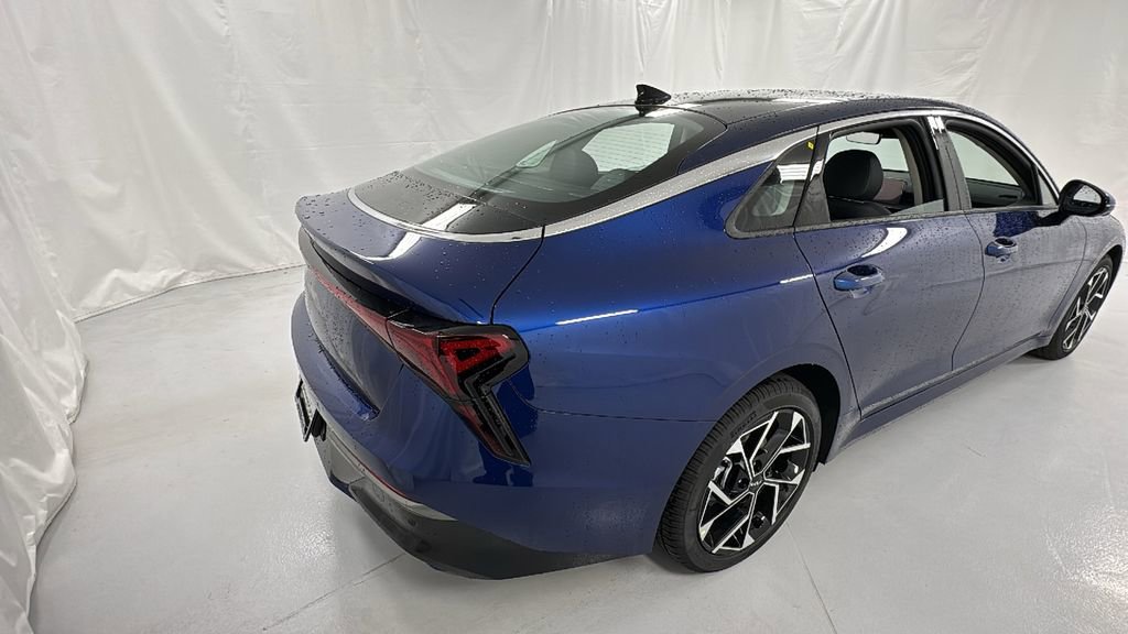 New 2026 Kia K5 EX image 3