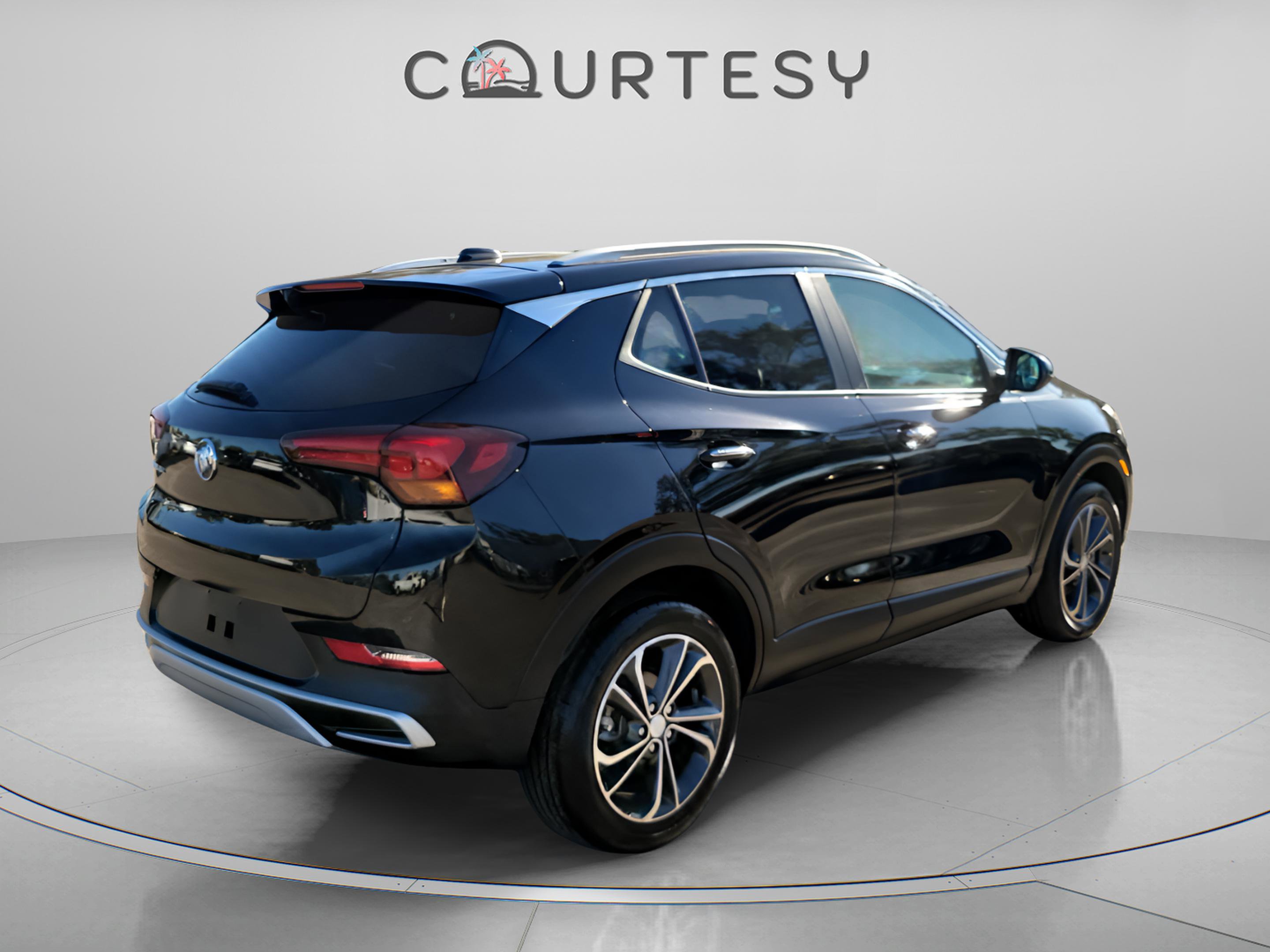 Used 2022 Buick Encore GX Select image 3