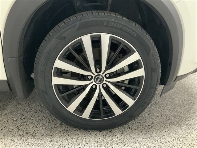 Used 2023 Nissan Pathfinder Platinum image 14