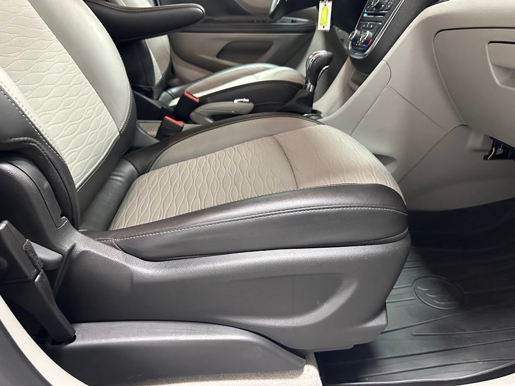 Used 2016 Buick Encore Convenience AWD/4WD image 56