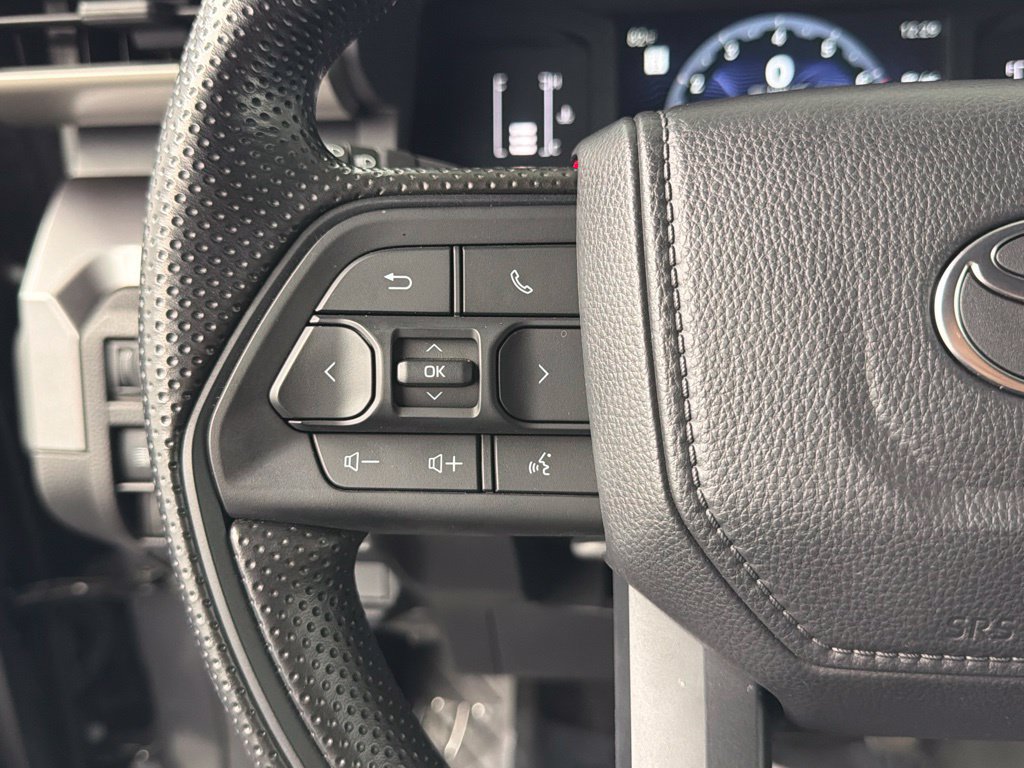 Used 2026 Toyota Tacoma SR5 RWD image 25