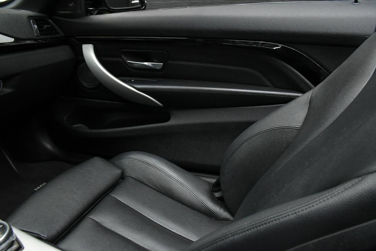 Used 2014 BMW 435i Convertible image 35