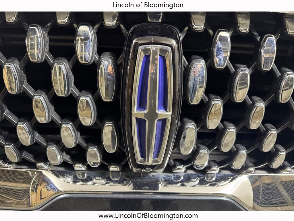 Used 2023 Lincoln Aviator Grand Touring w/ Equipment Group 301A AWD/4WD image 12