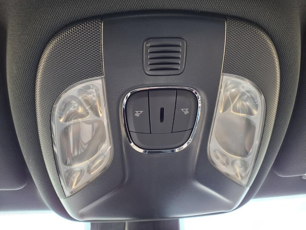 New 2026 Jeep Compass Latitude AWD/4WD image 32