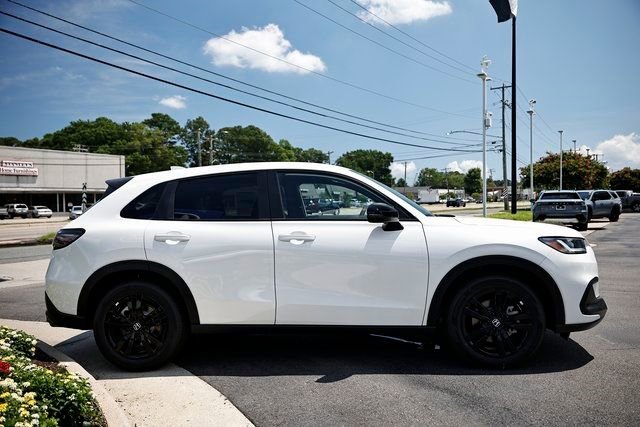 New 2026 Honda HR-V Sport image 13