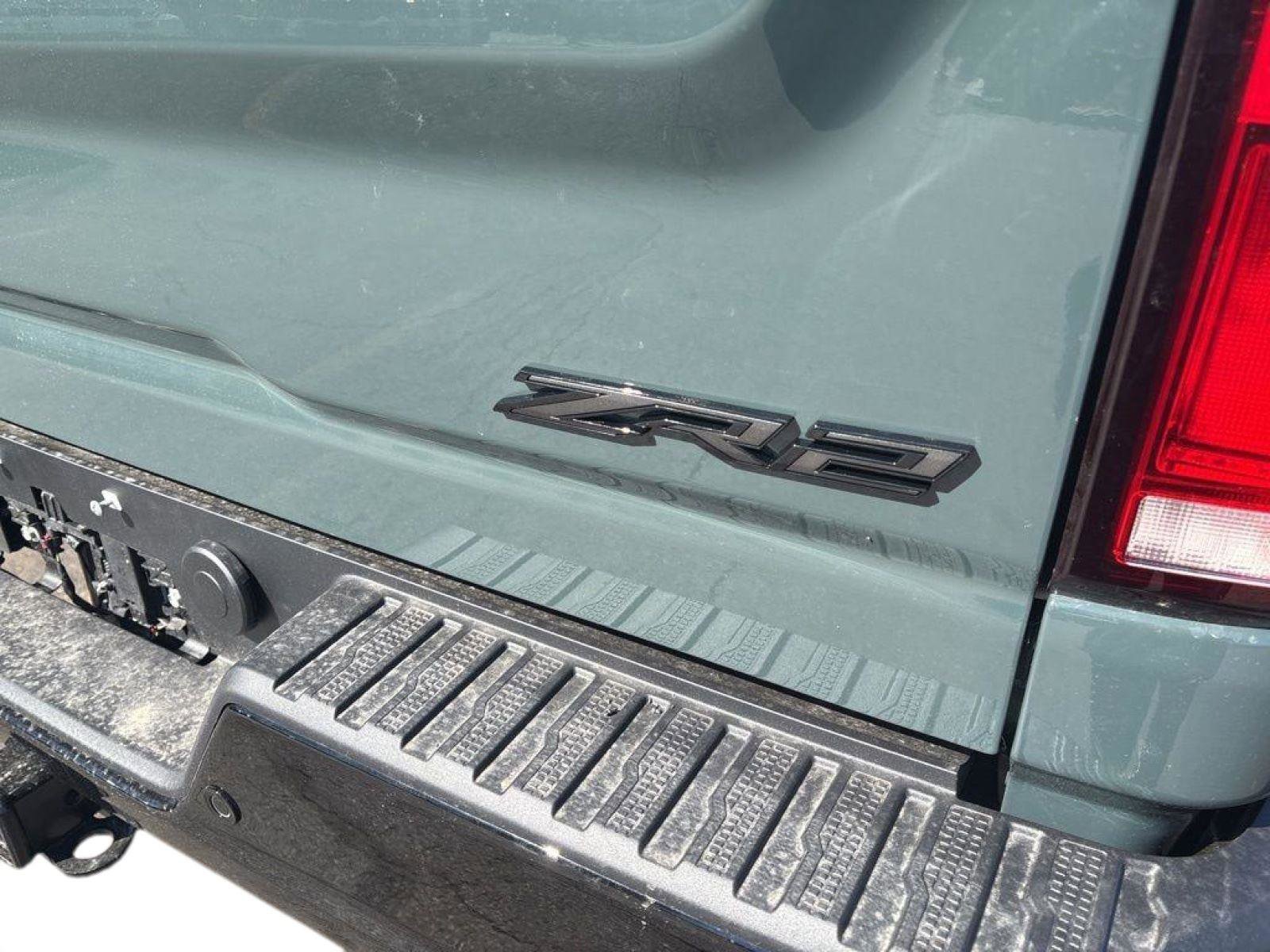 New 2026 Chevrolet Silverado 2500 ZR2 w/ LPO, Dark Essentials Package image 9