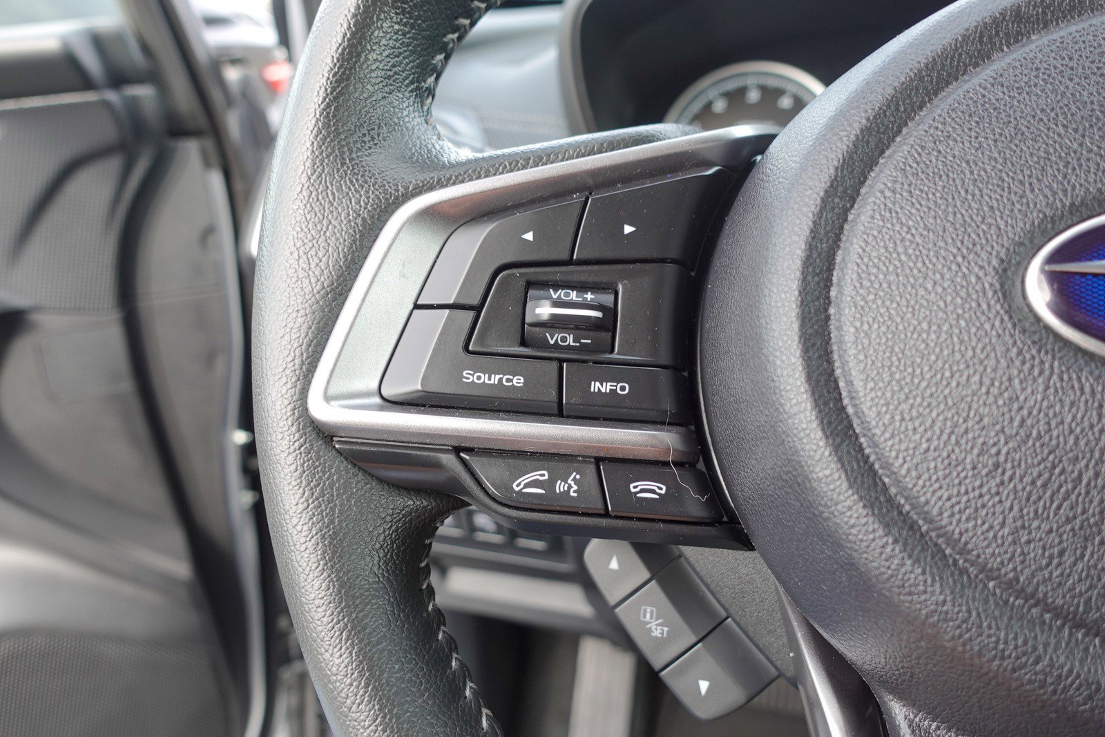 Used 2021 Subaru Forester Limited w/ Popular Package #3 image 14