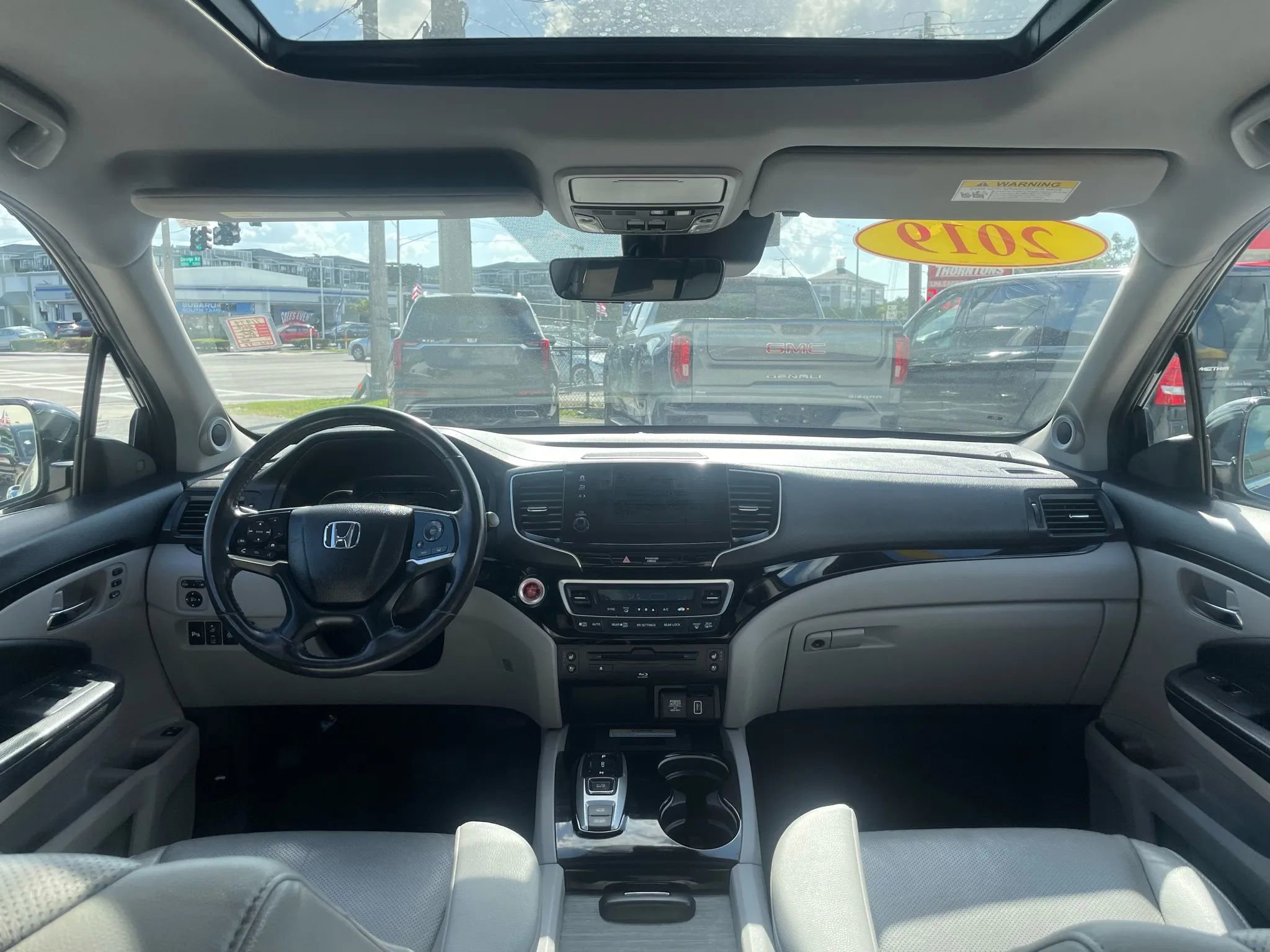 Used 2019 Honda Pilot Elite image 43