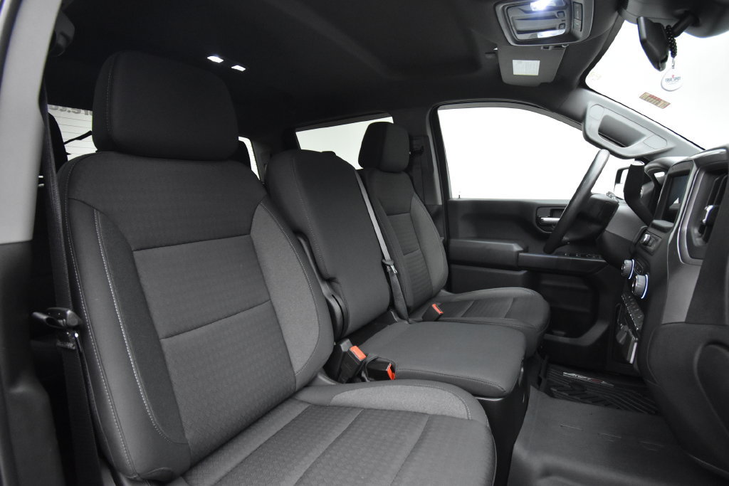 Used 2022 Chevrolet Silverado 1500 Custom Trail Boss w/ Midnight Edition AWD/4WD image 14