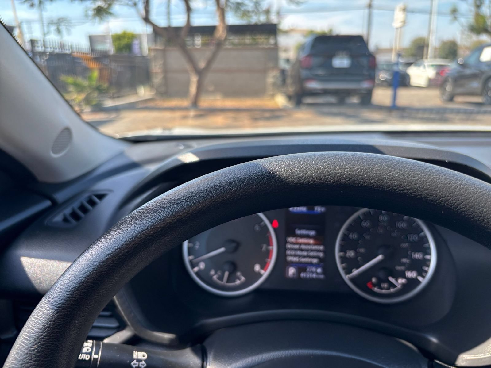 Used 2025 Nissan Sentra S FWD image 34
