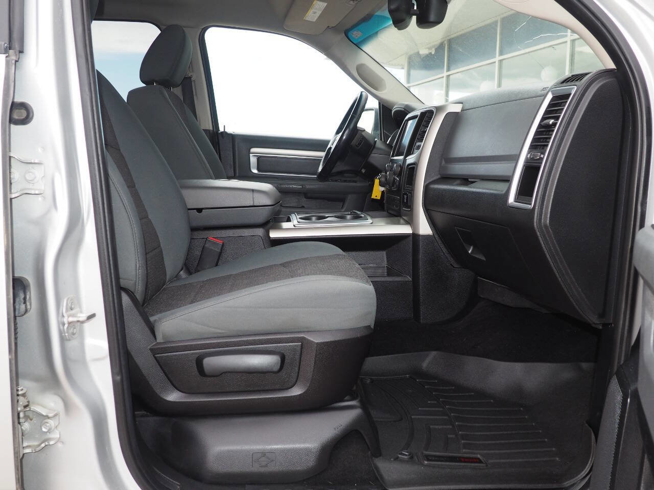 Used 2014 RAM 1500 Big Horn image 11