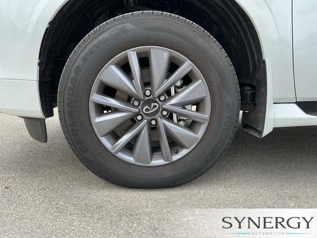 New 2026 INFINITI QX80 Pure AWD/4WD image 10