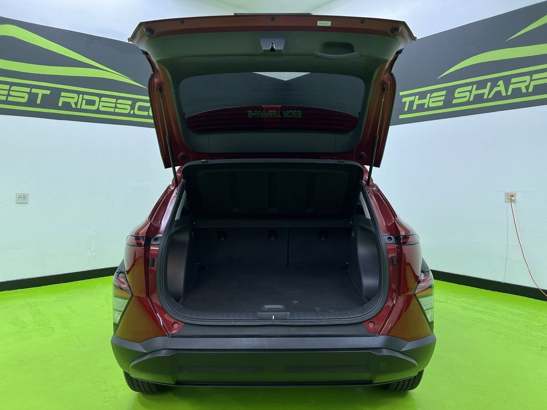 Used 2025 Hyundai Kona SEL FWD image 9