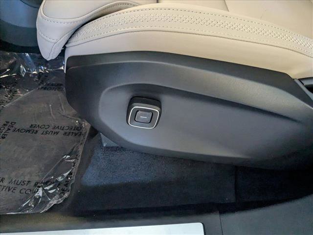 New 2025 Volvo EX90 Plus image 4