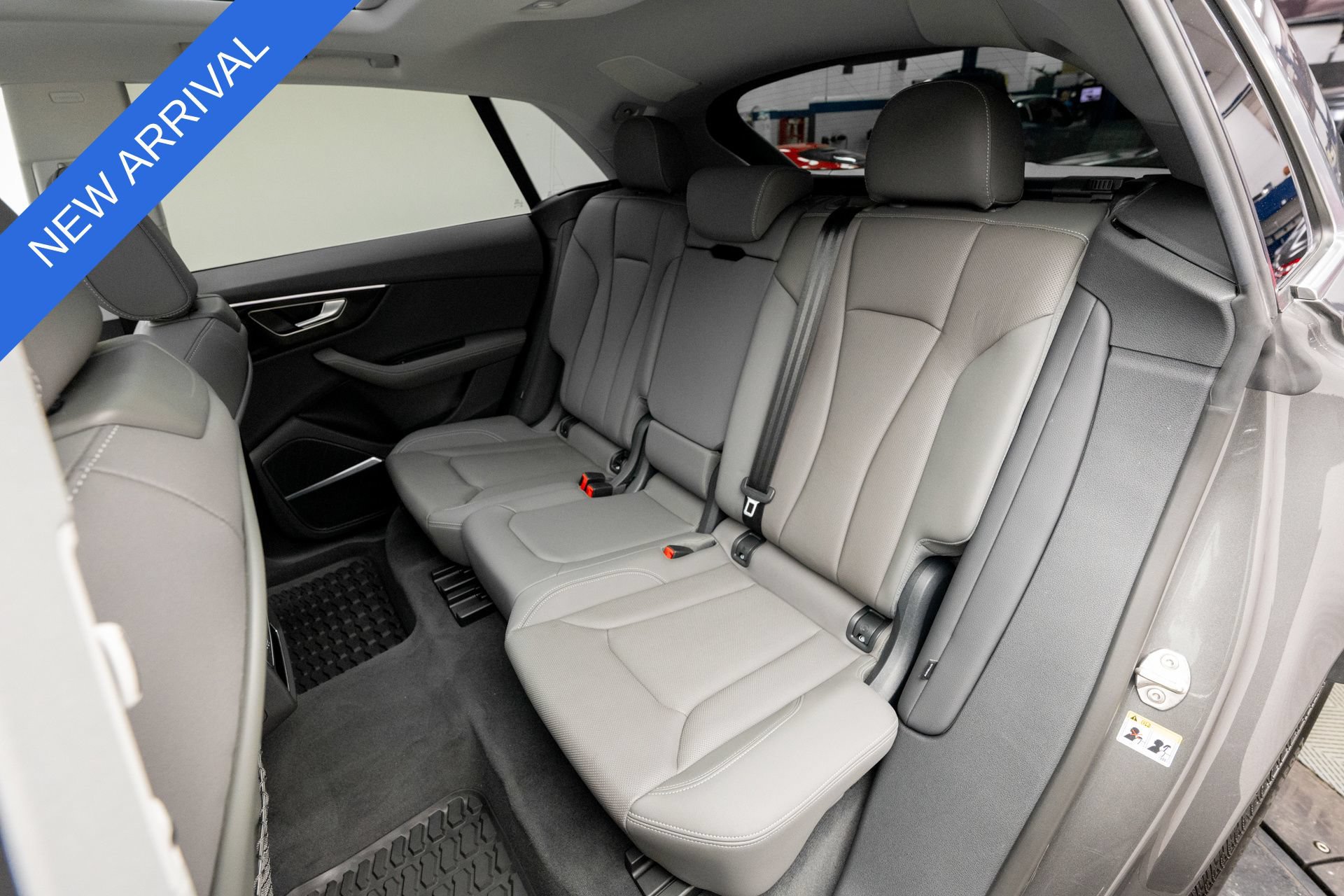 Used 2023 Audi Q8 Premium Plus w/ Premium Plus Package AWD/4WD image 15
