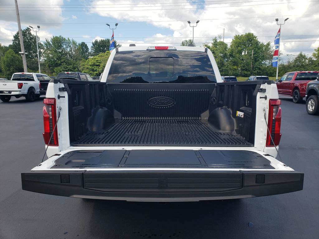 New 2026 Ford F150 XLT w/ Equipment Group 302A MID AWD/4WD image 5
