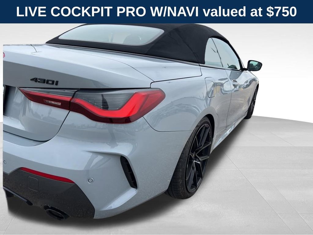 Used 2022 BMW 430i Convertible w/ M Sport Package image 5
