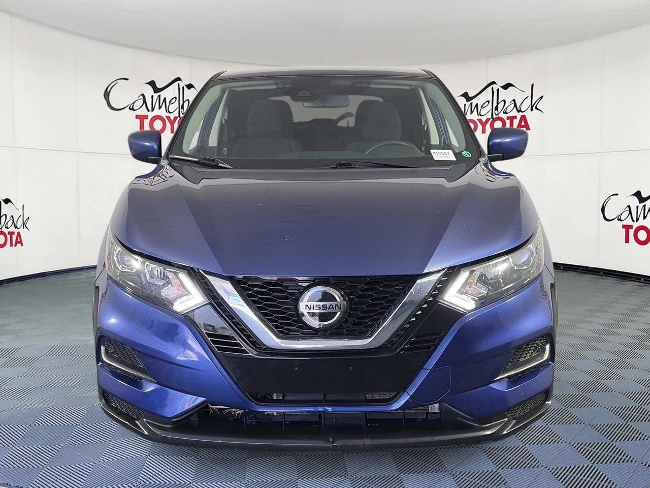 Used 2022 Nissan Rogue Sport S FWD image 2
