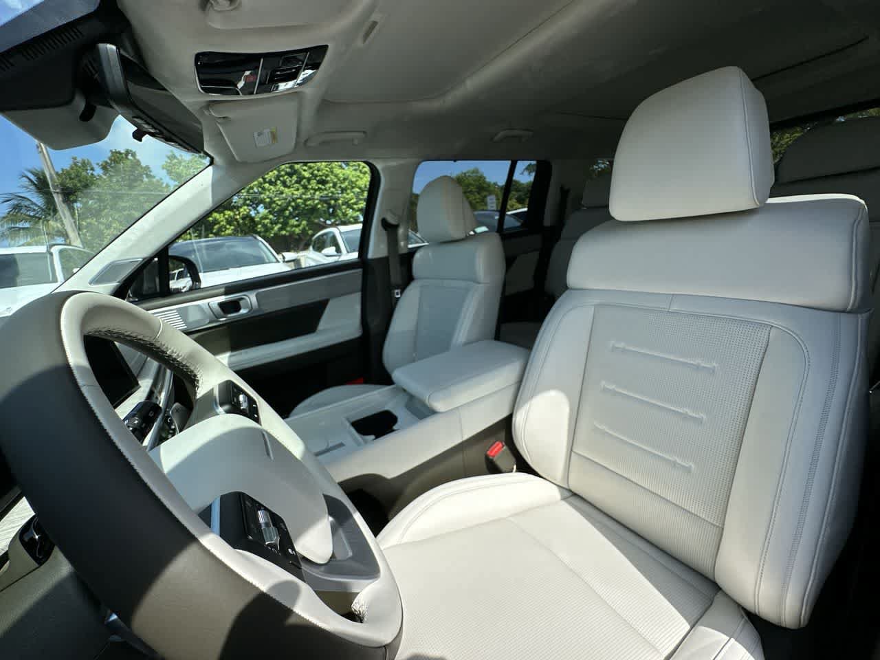 New 2025 Hyundai Santa Fe Calligraphy FWD image 14