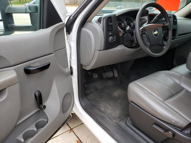 Used 2012 Chevrolet Silverado 3500 W/T RWD image 12
