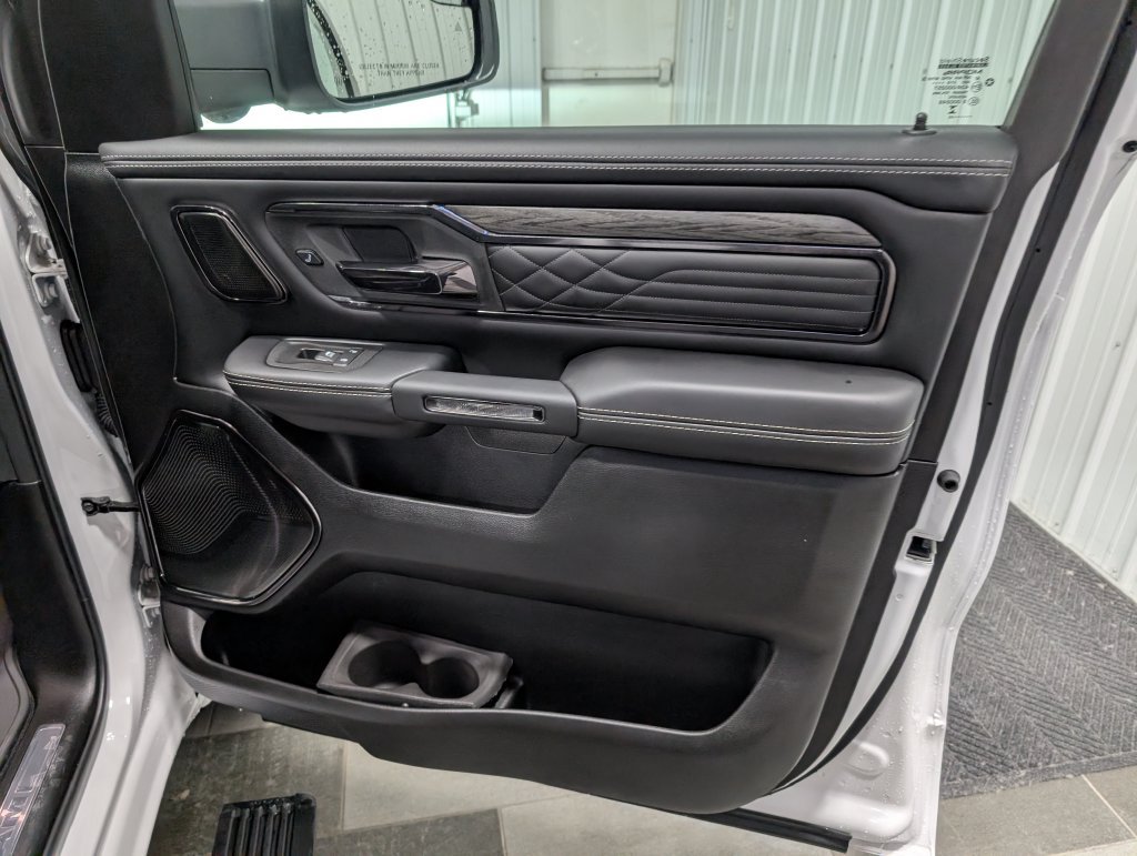 Used 2026 RAM 1500 Limited AWD/4WD image 31