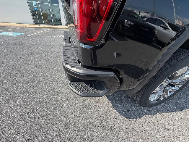 Certified 2023 GMC Sierra 1500 Denali w/ Denali Reserve Package AWD/4WD image 21