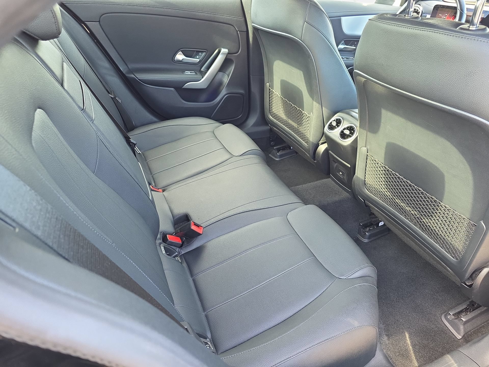 Used 2025 Mercedes-Benz CLA 250 image 11