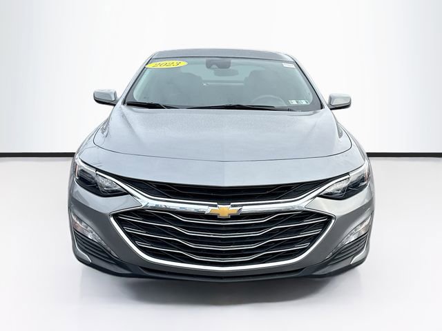 Used 2023 Chevrolet Malibu LT image 2