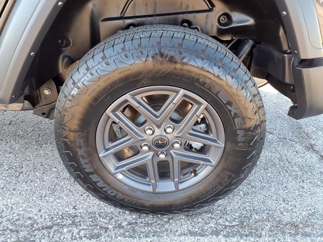 Used 2025 Jeep Wrangler Sport S image 52