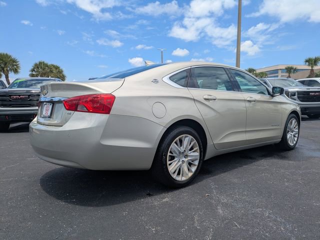 Used 2015 Chevrolet Impala LS w/ LS Convenience Package FWD image 4