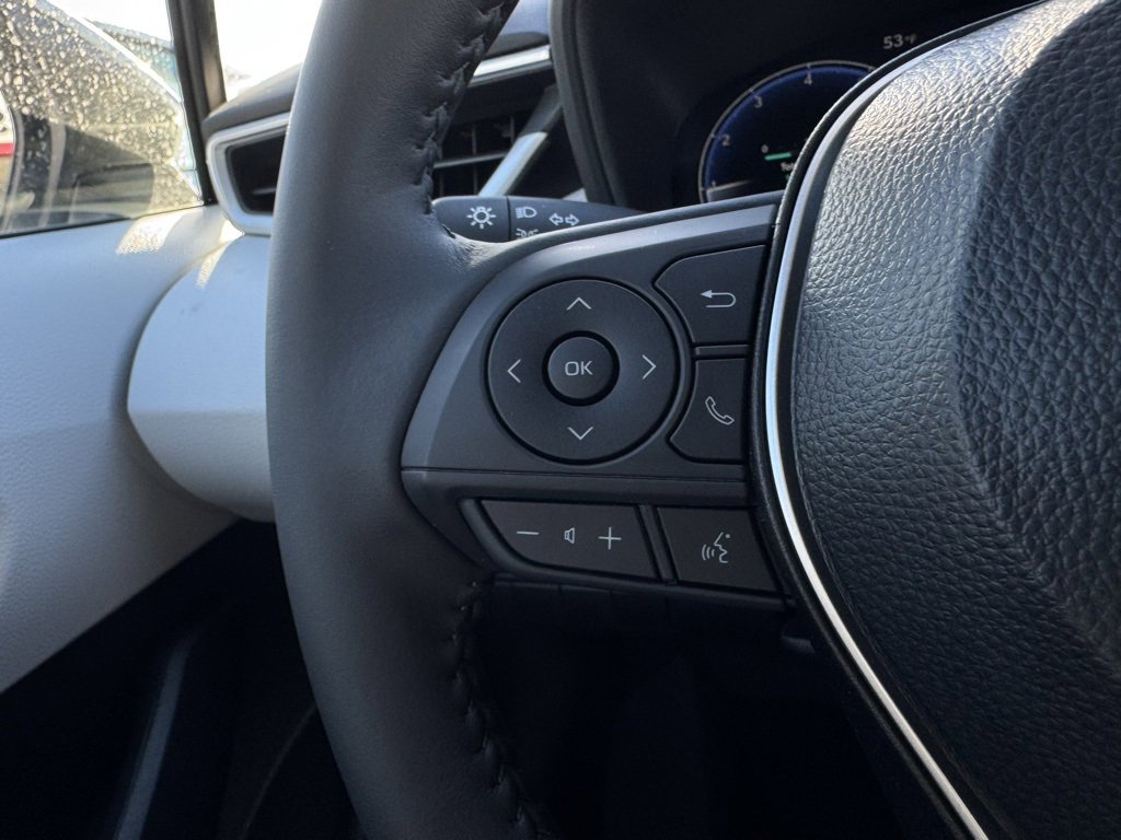 Used 2026 Toyota Corolla SE image 21