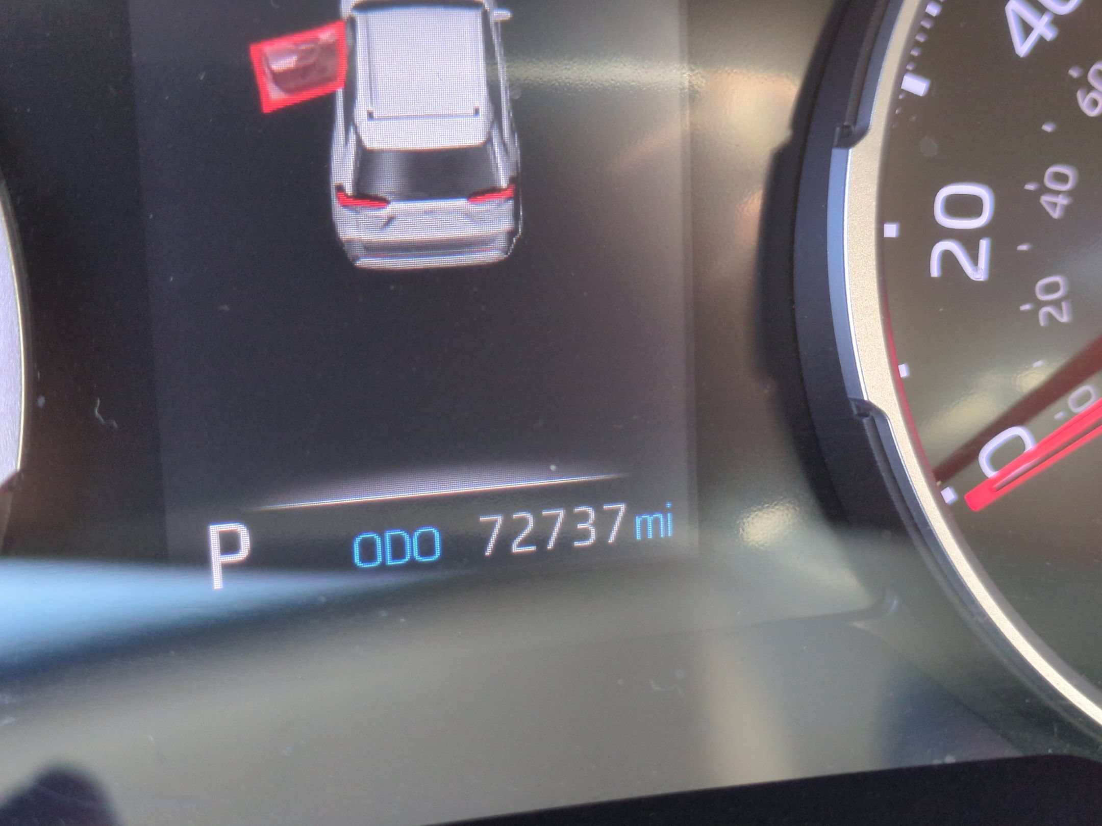 Used 2019 Toyota RAV4 XLE FWD image 18