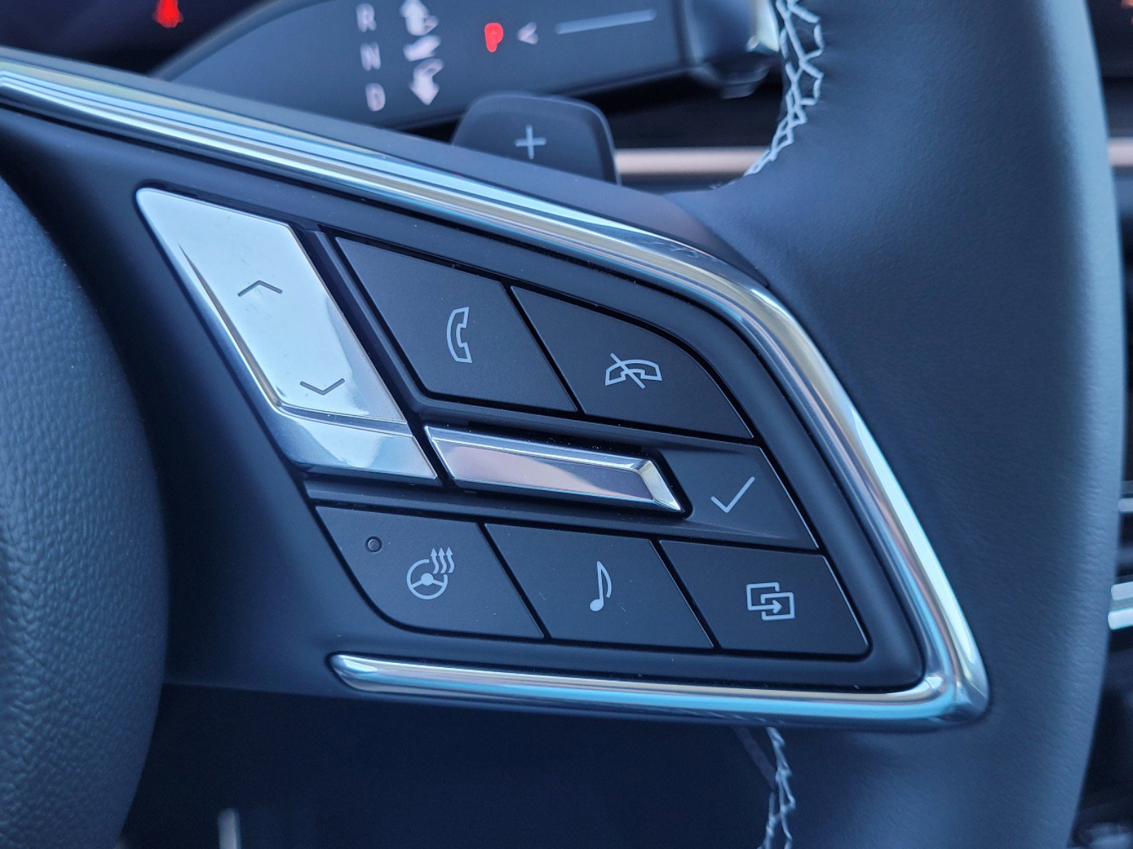 New 2025 Buick Envision Sport Touring image 19