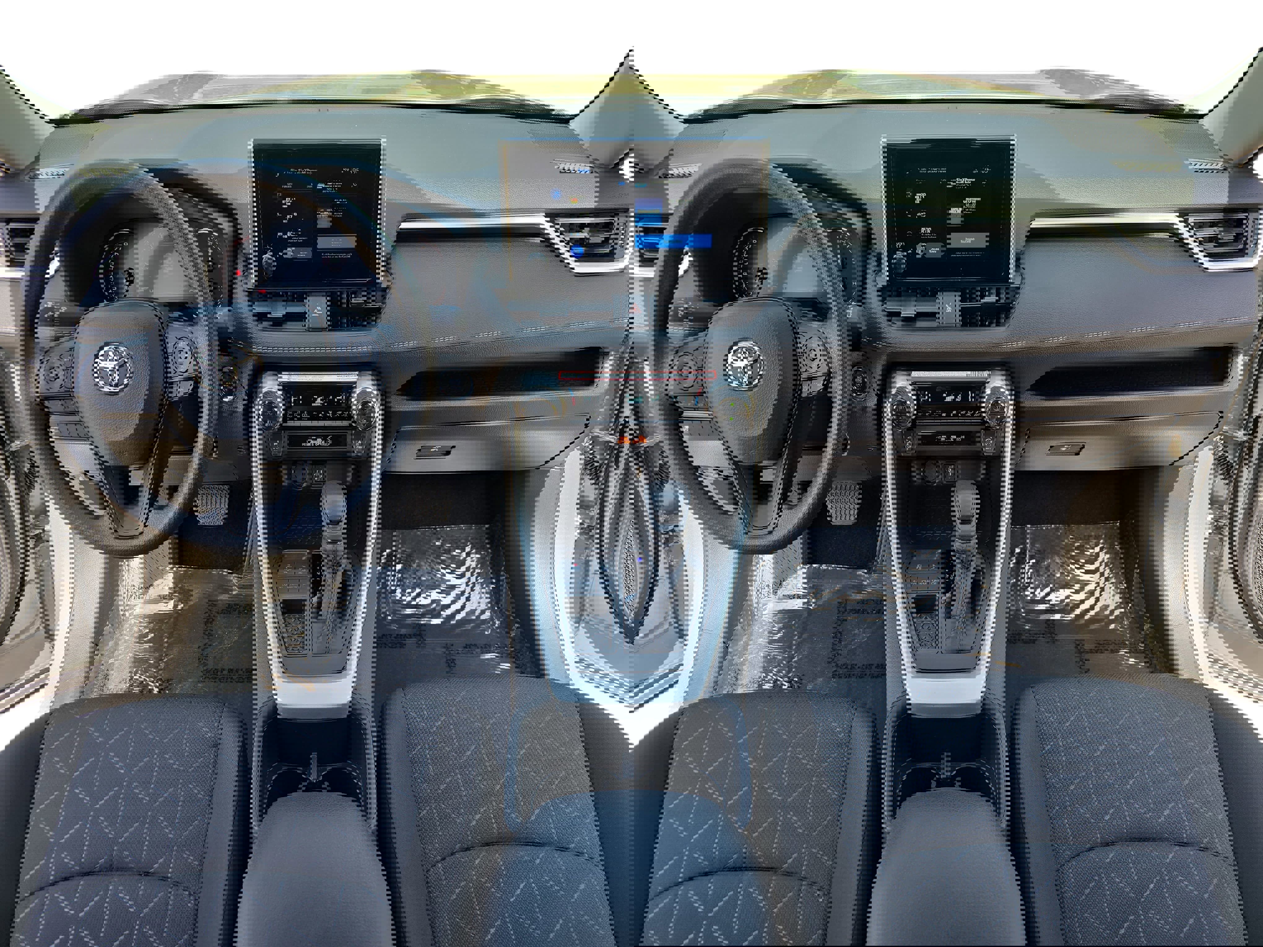 Used 2025 Toyota RAV4 XLE w/ Convenience Package image 9