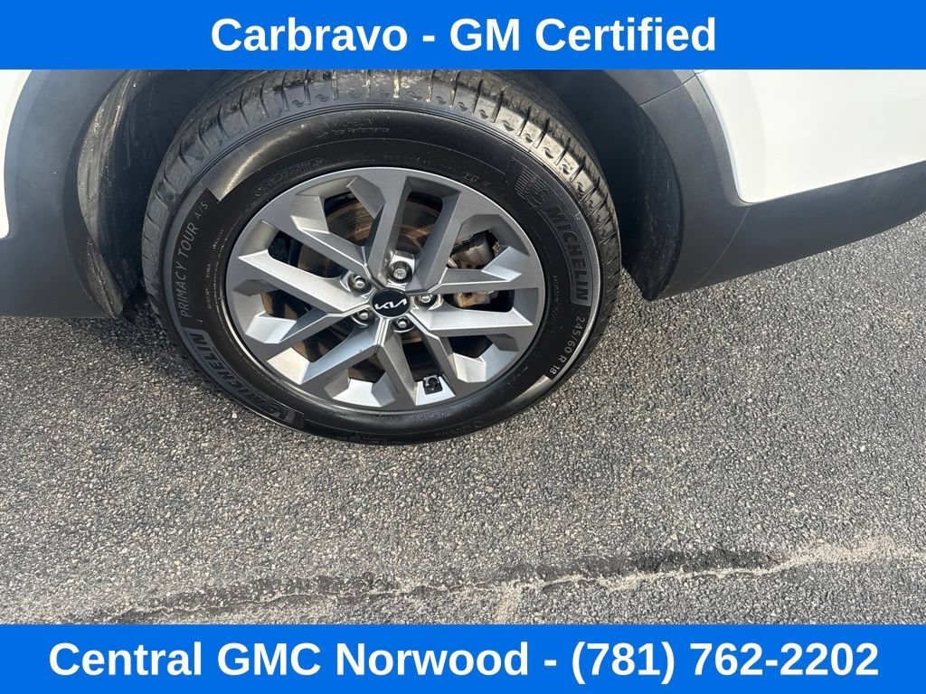 Used 2023 Kia Telluride LX AWD/4WD image 8