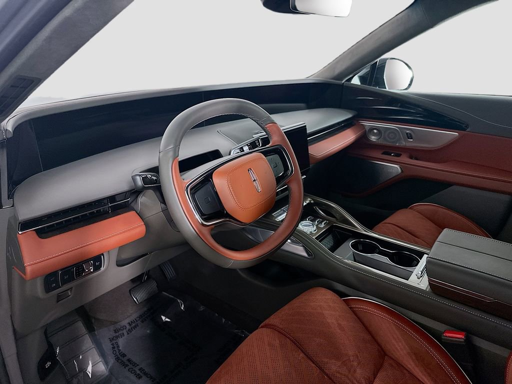 Used 2024 Lincoln Nautilus Black Label w/ Jet Appearance Package (87T) image 4