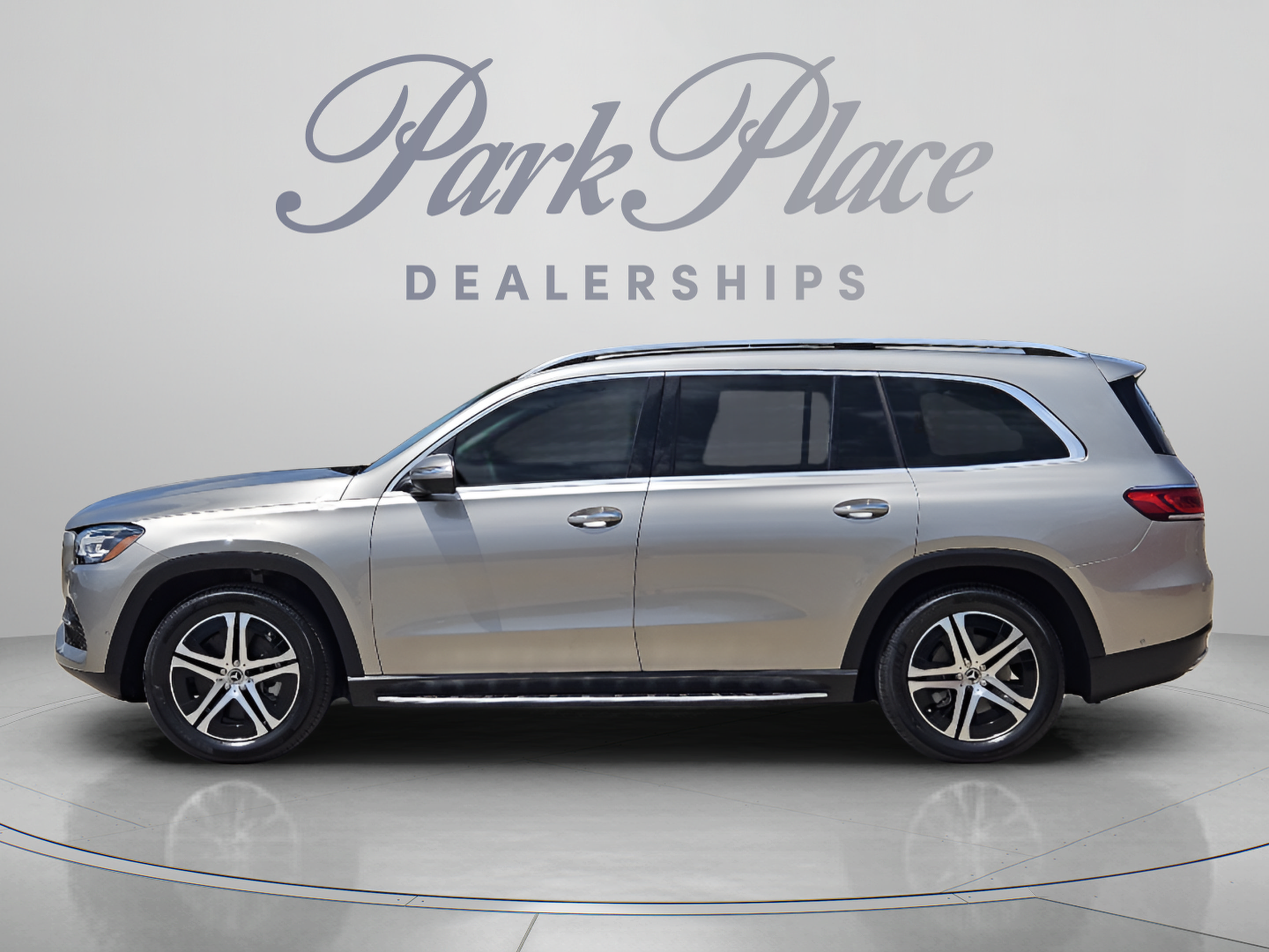 Certified 2021 Mercedes-Benz GLS 450 4MATIC image 2