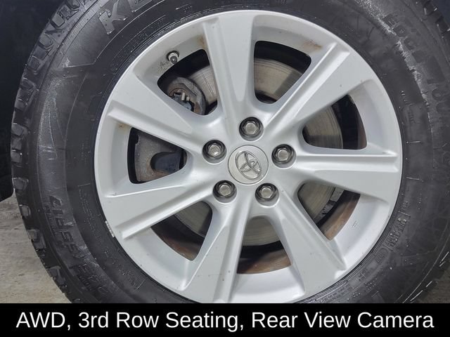 Used 2013 Toyota Highlander Plus AWD/4WD image 10