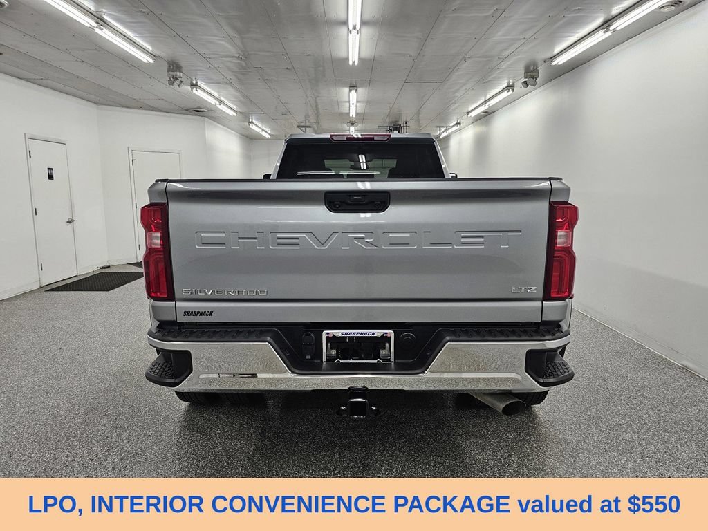 Used 2025 Chevrolet Silverado 3500 LTZ w/ LTZ Convenience Package AWD/4WD image 6