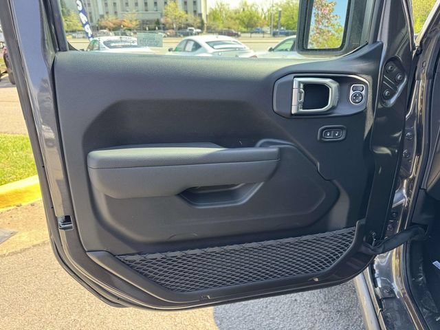 New 2026 Jeep Gladiator Sport AWD/4WD image 8