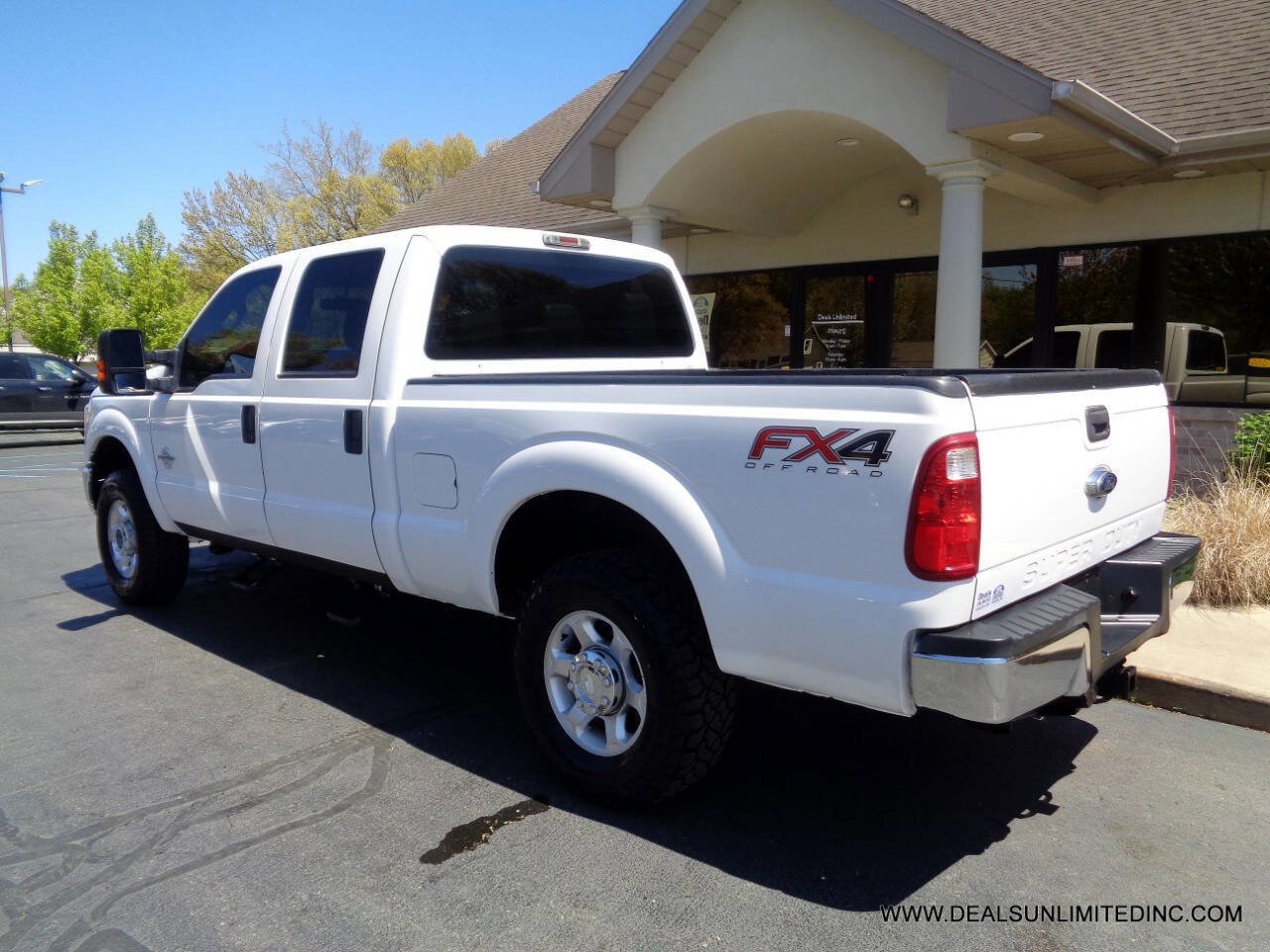 Used 2014 Ford F250 XL w/ Power Equipment Group image 4