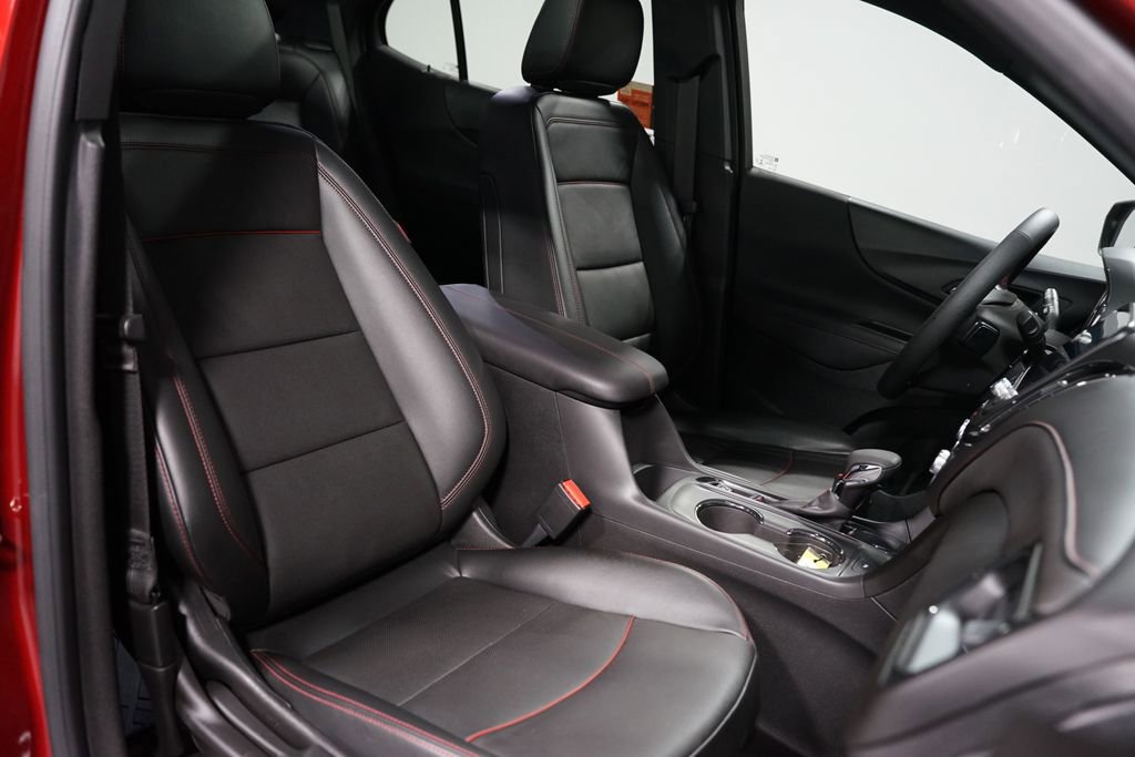Used 2023 Chevrolet Equinox RS w/ RS Leather Package image 27