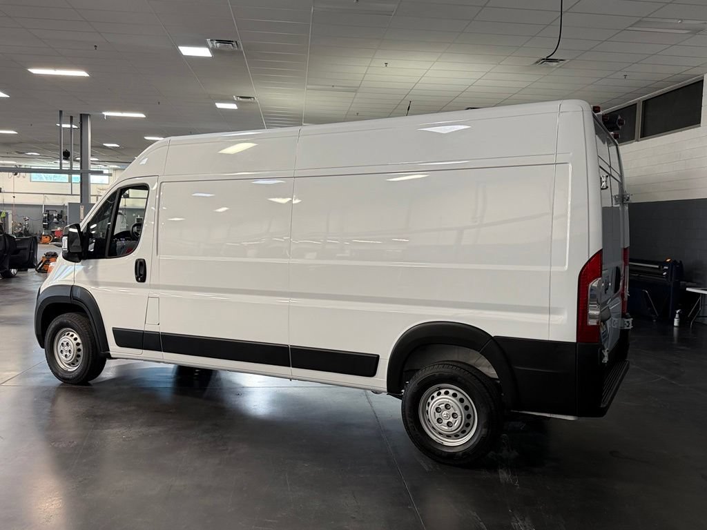 Used 2026 RAM ProMaster 2500 w/ Convenience Group FWD image 8