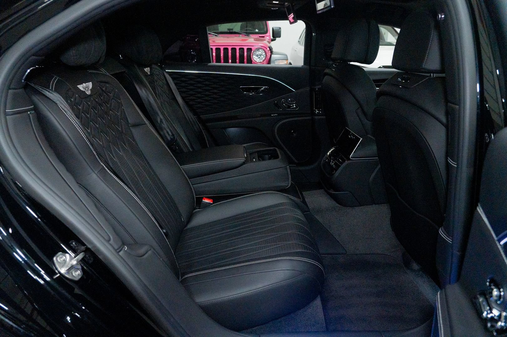 Used 2021 Bentley Flying Spur V8 AWD/4WD image 60