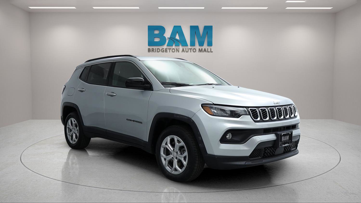 Used 2024 Jeep Compass Latitude image 14