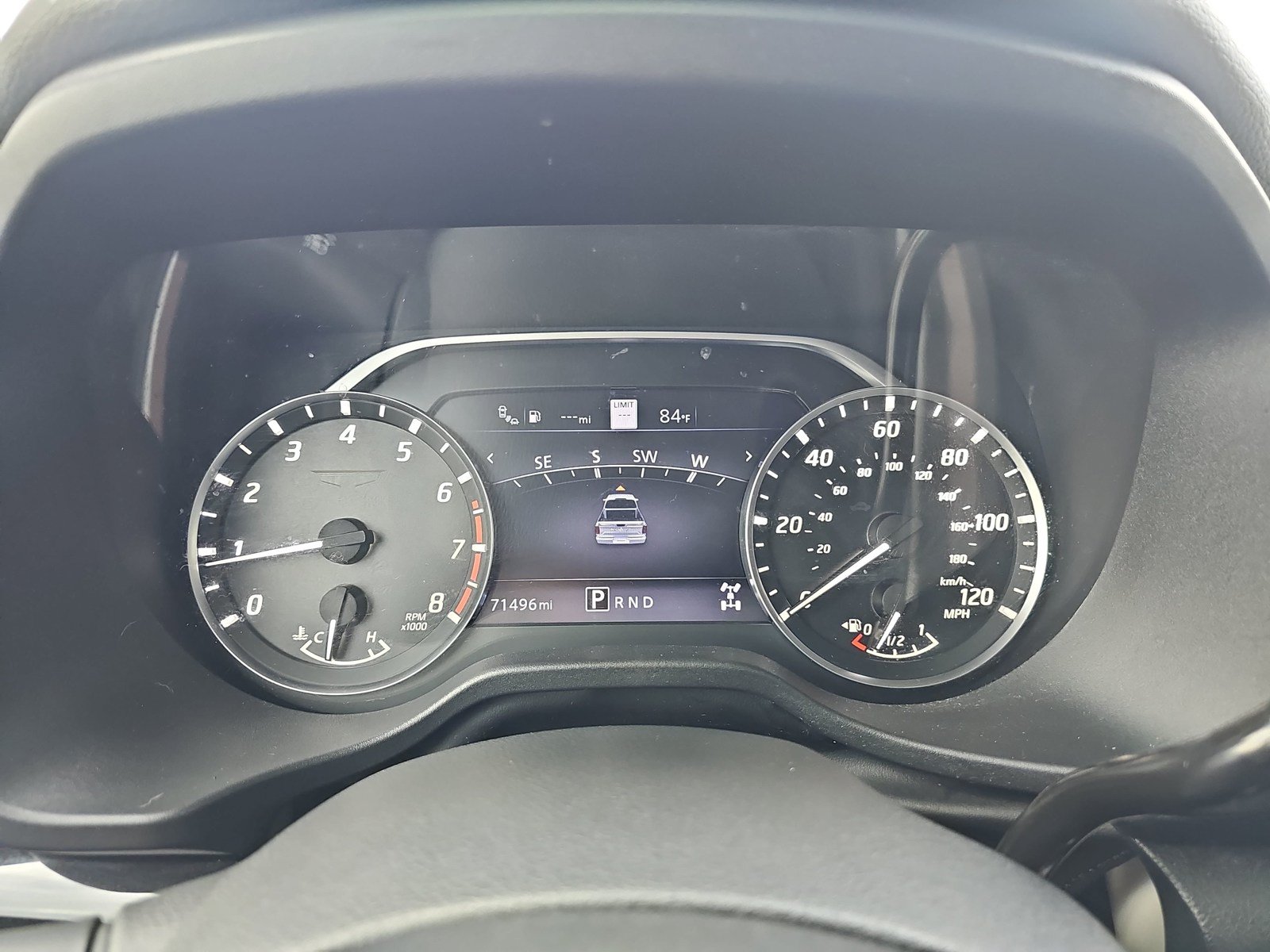 Used 2021 Nissan Titan SV w/ SV Convenience Package AWD/4WD image 16