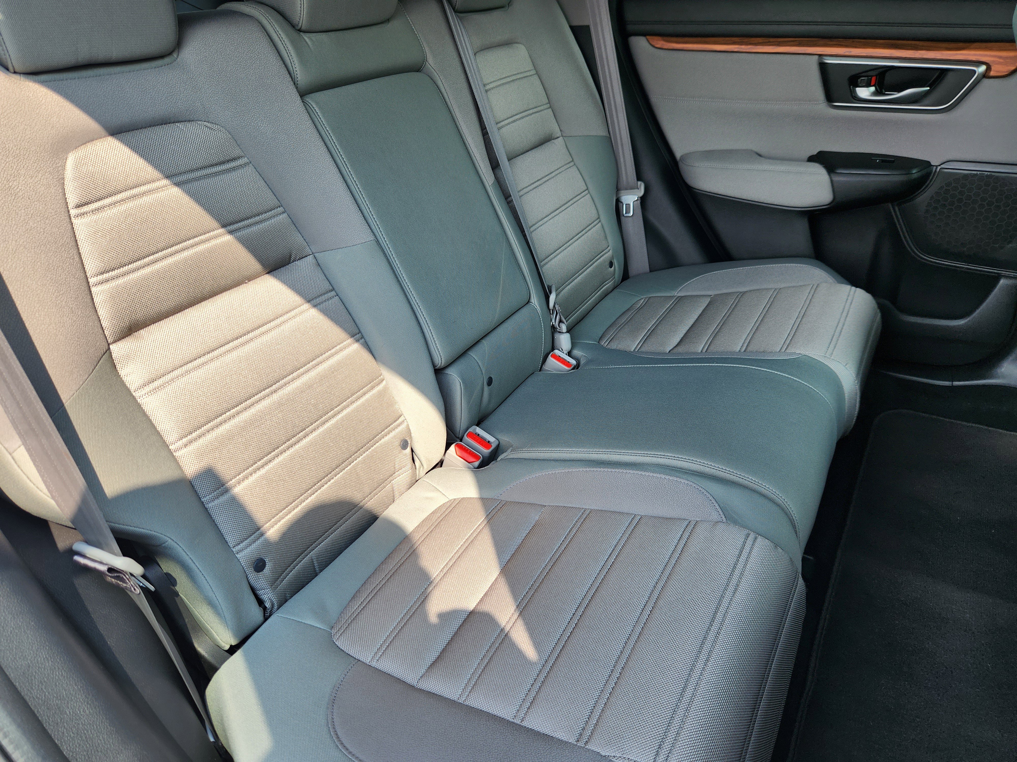 Used 2022 Honda CR-V EX image 16