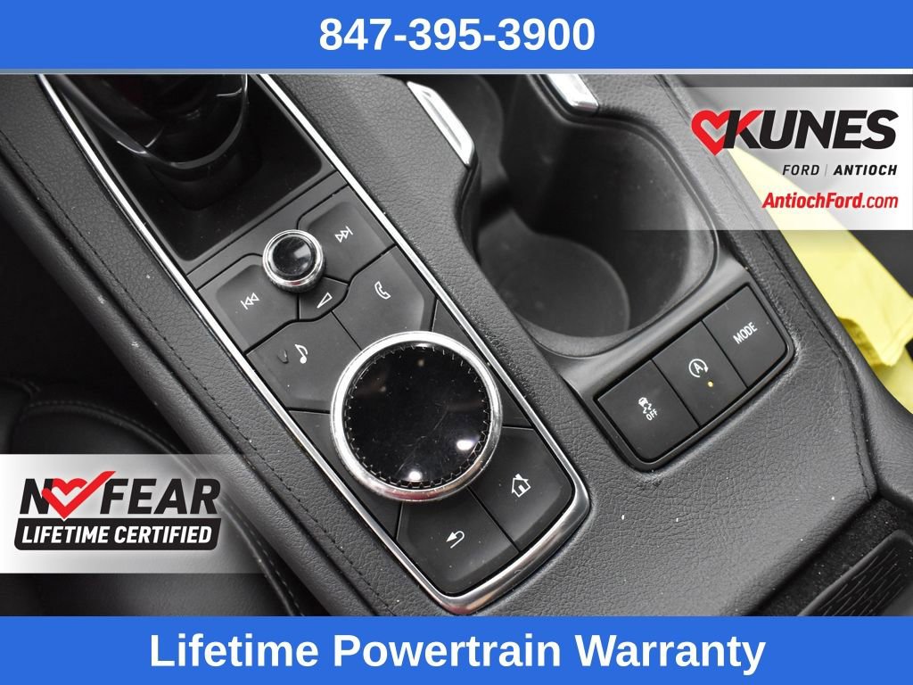 Used 2020 Cadillac XT4 Premium Luxury w/ Cold Weather Package image 16