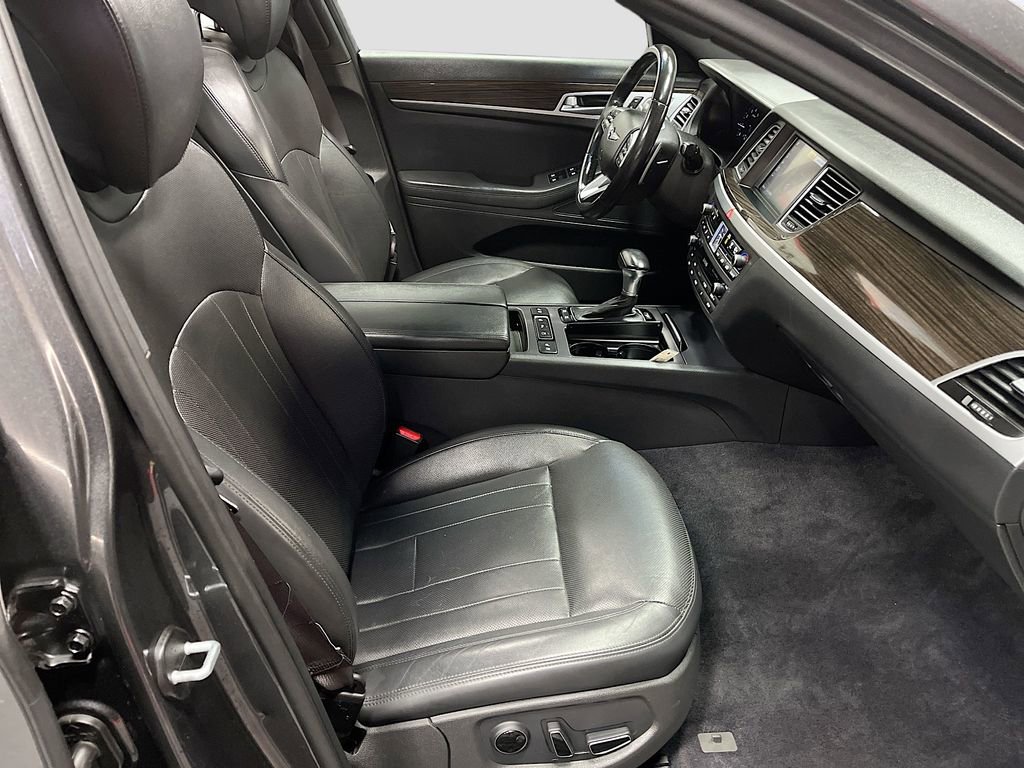 Used 2020 Genesis G80 3.8 w/ Sport Package 02 image 30