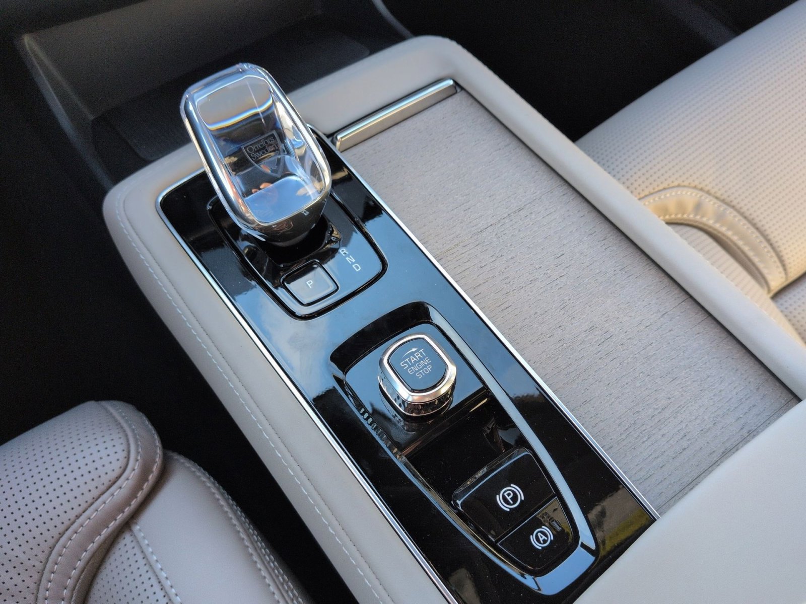 New 2026 Volvo XC90 B6 Ultra w/ Protection Package Premier image 22